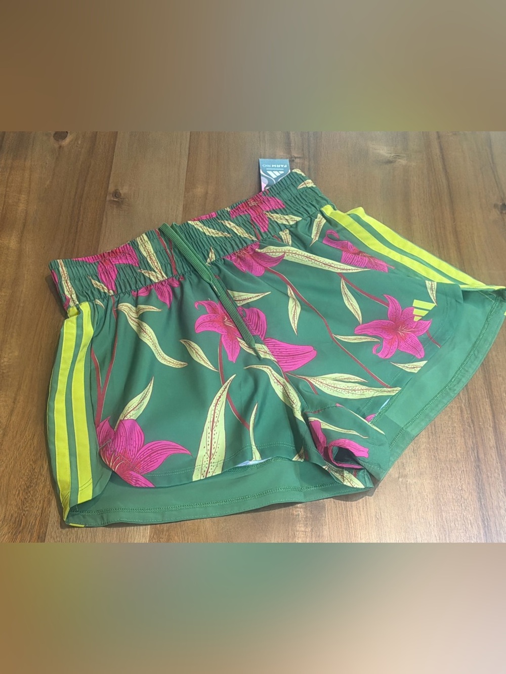 NWT Adidas x FARM Rio Pacer Training Shorts Green Floral Tropical Women's